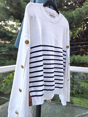 Gorgeous TWINSET Blue and white striped pull